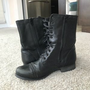 Steve Madden “troopa” boots